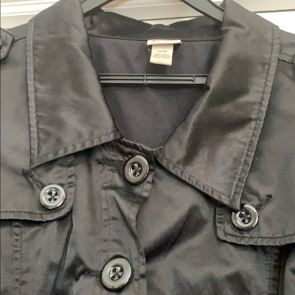 Satin black tie waist top - Picture 2 of 3